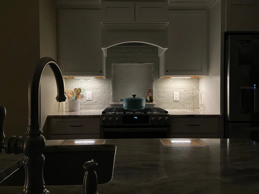 19 Robbins Circle / 13